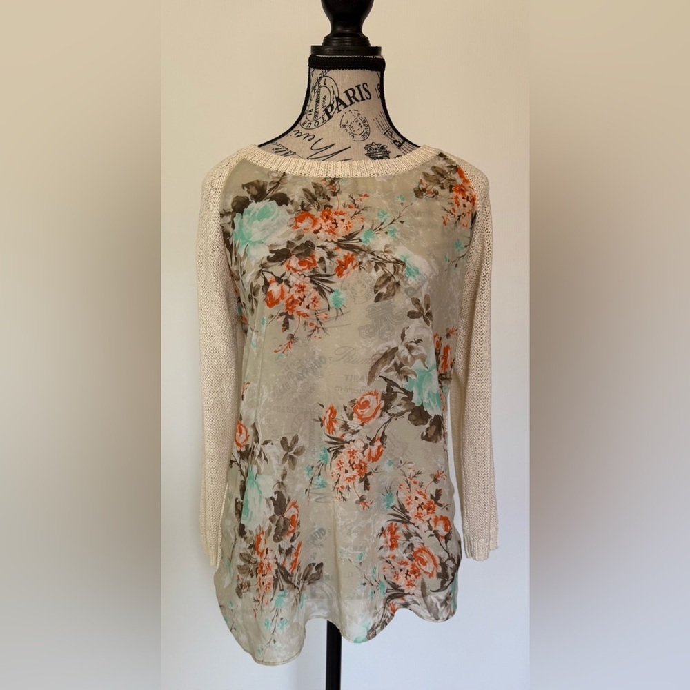 Zaraknit Top/sweater small back knitted front floral sheer